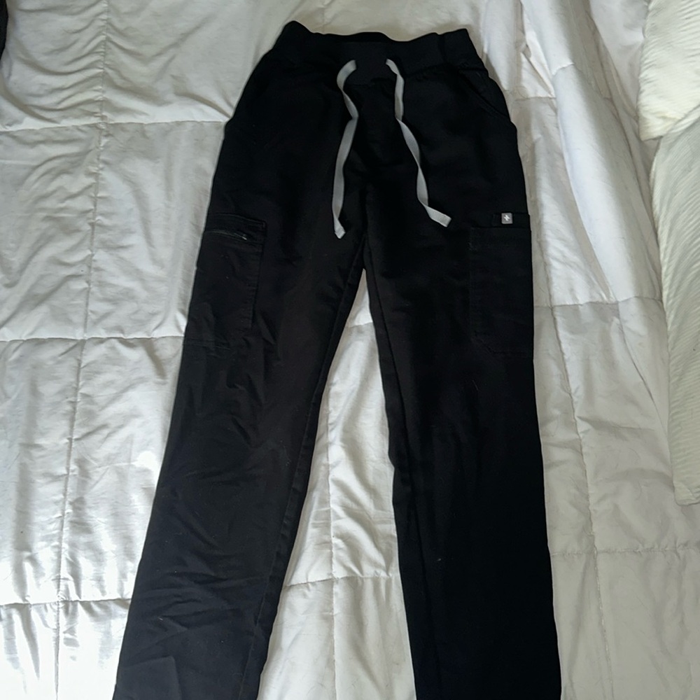 Woman Figs Yola High Waisted Skinny Scrub Pants
